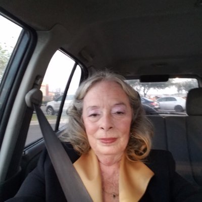I am a happily married conservative woman. I love God, my family and my country. NO DMs. Please NO PORN = Block