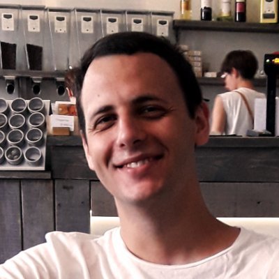 Shopify Apps Developer • Vanilla JS Ninja • React & Laravel • AI/ML • Building @PunchyApps in my spare time