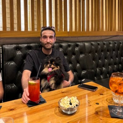 LeventURL's profile picture. Matematik Öğretmeni