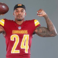 Michael “VATO” Davis (@mikeyquince) 's Twitter Profile