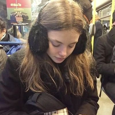 Wattpad'in geri açılması dileği ile...