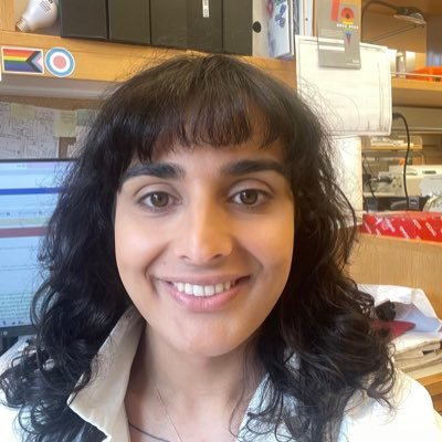 Dr. Zoe Elisa Clapacs Profile