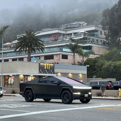 TjEmpire00's profile picture. Tend to be calm and focus on the way forward in all circumstances.