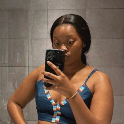 sanele12c's profile picture. 