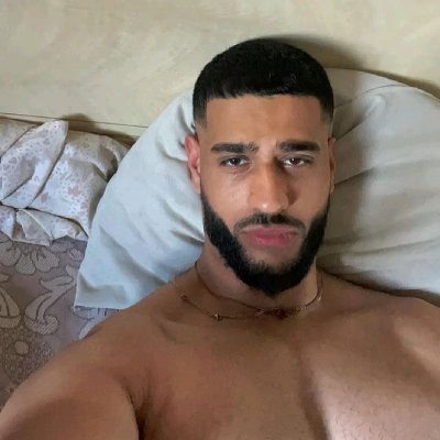 Begging here, greetings 👋❤️| https://t.co/KqMFnNjVcW
Designer/ArtistAm the number🥇