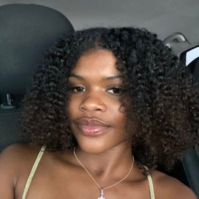 DaijaBickham's profile picture. 🧞‍♀️