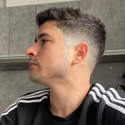 RoannyLL's profile picture. #Cubano amante de la #Libertad, Ingeniero en Ciencias Informáticas de la @universidad_uci, #PatriaYLibertad 🛡️⚔️