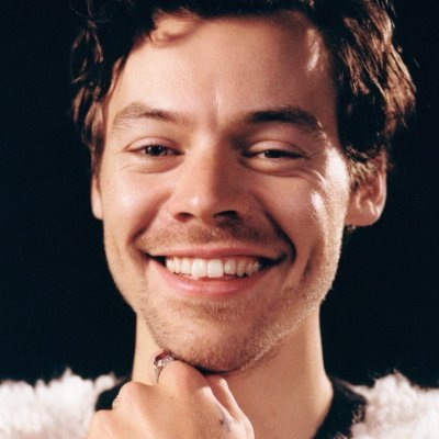 📌since 2013
solo soy una chica que extraña one direction y ama profundamente a harry styles 🐻 24 añitos🤙🏻