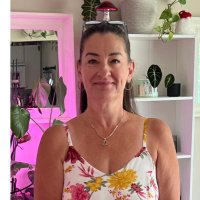 Michelle (@michell60813191) 's Twitter Profile