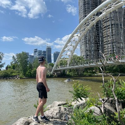 AJ_Harlukowicz's profile picture. 🥏 Creating content that actually drives results.