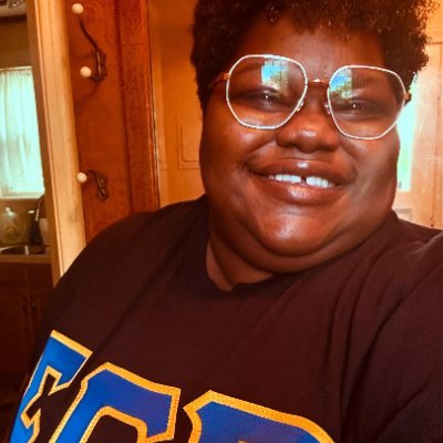 She/Her — Currently cosplaying as an adult/writer who never writes — CBMs/Books/TV Shows — Mutli-Fandom Shipper — Obessed w/ #Polin - ΣΓΡ 🐩 Spr ‘24 💙💛