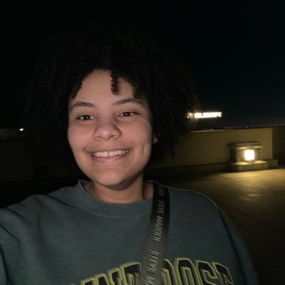 Planetary Science PhD Candidate @BrownUniversity︱@NASAGoddard Pathways Intern︱ Spectroscopist 🌝 (she/her)