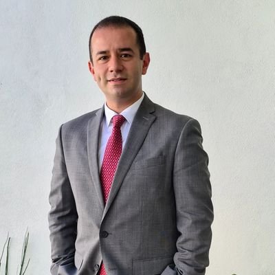 Lic. en Negocios Internacionales, Mtro. en Dirección Financiera, Doctorante en Ciencias Económico Administrativas. Para toda rayuela hay una #tachuela