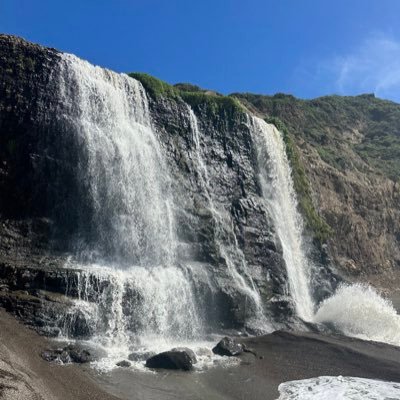 EstherMedi96572's profile picture. 