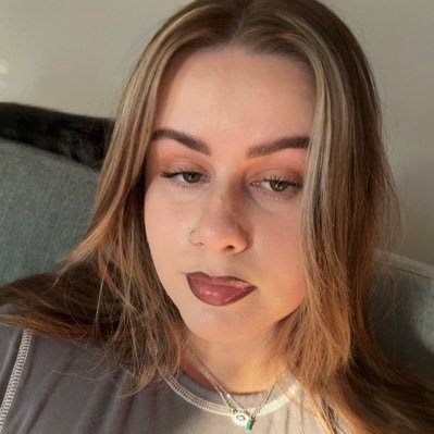 olivianuckols's profile picture.