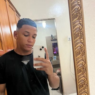 Andreytrem4545's profile picture. 