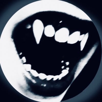 🕸️ Artist || Horror enthusiast || Love punk, metal, rock || Jim Henson and Tim burton 🌙 𝓘 𝓶𝔂𝓼𝓮𝓵𝓯 𝓪𝓶 𝓼𝓽𝓻𝓪𝓷𝓰𝓮 𝓪𝓷𝓭 𝓾𝓷𝓾𝓼𝓾𝓪𝓵