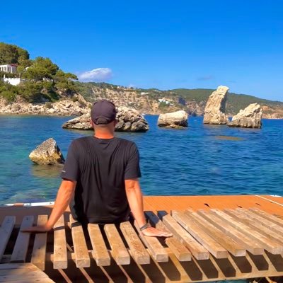 Ferrol-Ibiza. A veces, entrenador UEFA Pro y analista