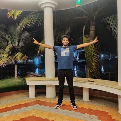 RonnieShahzada's profile picture. AI & Robotics
