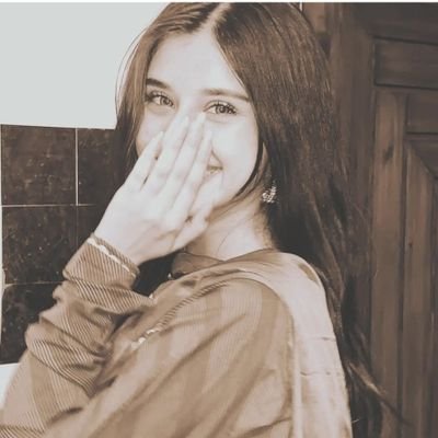 Ammarakhan09's profile picture. To be Doctor 👩‍⚕️

Follow for follow back 🥹♥️