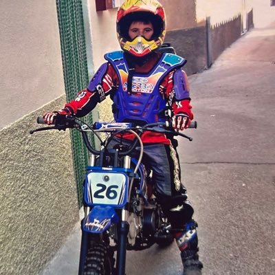 adrianarrufatdj's profile picture. 