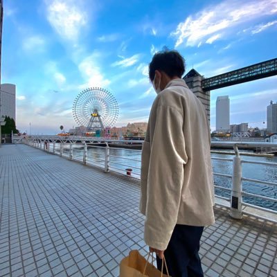 そこら辺の保育士です。バスケや音楽が好きです
