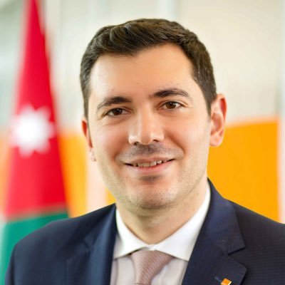CEO of @orangeJo | Prior Position Chief Strategy Officer - Chief of Staff to the Group CEO of @orange | Telecom Engineer with Budgeting & Management Experience