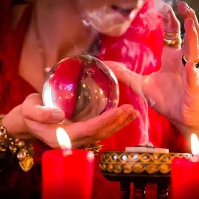 Hellseher388907's profile picture. 