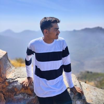 tush19092004's profile picture. 