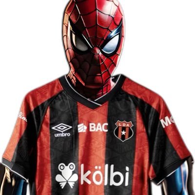Spidermanudo, más manudo que la los dientes del chunche🦁