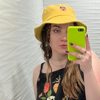 WHO SAID SUGAR GAY?? big boobs and terrible opinions 🫶🏻