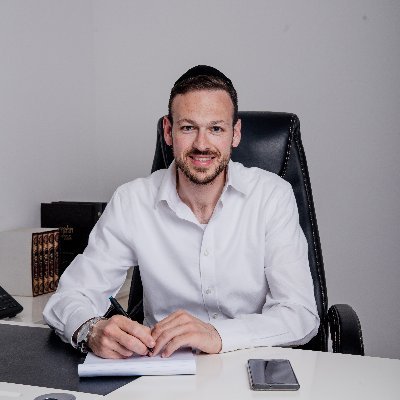 aviehrent's profile picture. אב ל5 👧👦👧👦🧒| חבר מועצת העיר בית שמש-דגל התורה | אברך | יזם |
ציוצים הווירלים הם דעתי האישית