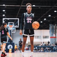 J A D A (@jadaclardy13_) 's Twitter Profile