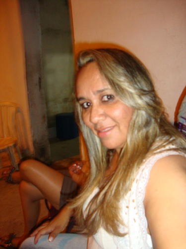 sou segura,decidida e bem completa,muito determinada...........