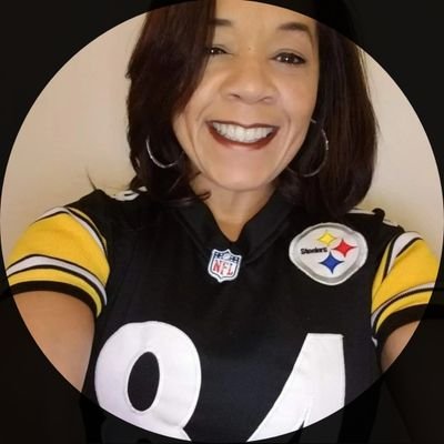 AprilFlowers010's profile picture. #FedExOffice #HereWeGo
#AKA🩷💚