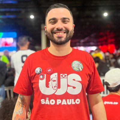 Presidente da UJS SP, morador do Bixiga, Santista, Relações Públicas e apaixonado pelo Brasil 🇧🇷