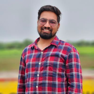 DuduAvdhesh's profile picture. मिट्टी का तन, मस्ती का मन ।
क्षण भर जीवन मेरा परिचय ।।