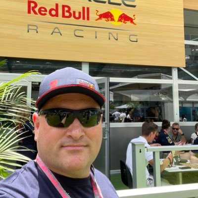 KenVDZ's profile picture. Dutchman living in the USA. International recruitment pro. Headhunter. Marine veteran. @F1 Formula 1 freak. Chess player. Sports fan. Father, husband.