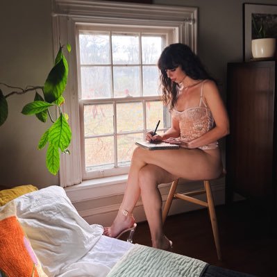 Cam Model, Artist, Content Creator, Muse | bookings: rebel.rie@proton.me | 18+ MDNI | my lifestyle acct @rebelrie