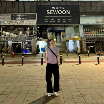 jujujumpin's profile picture. 182 / 70 ポケカ/野球観戦(ソフトバンク)/cafeとか