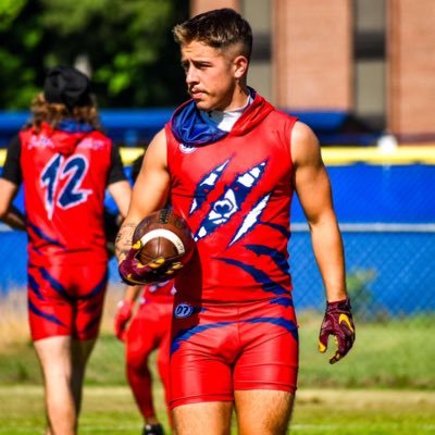 LabiakLandon's profile picture. receiver/db @Averett university class 2029 |5,9 167 student athlete http://www.hudl.com/v/2R9Z92 3.0gpa