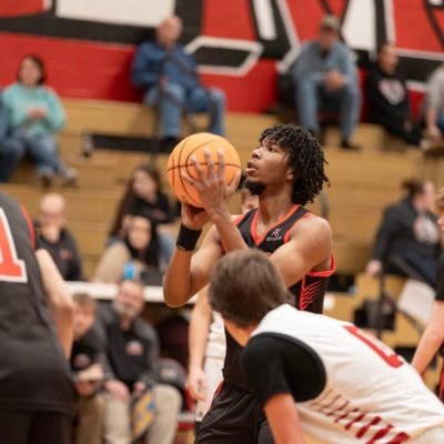 25’ | 6’6👣 | #22 | 📧: 1aaronhall3@gmail.com | NCAA ID: 2304848313 | ✝️🙏🏾🏀
