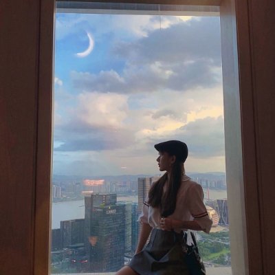 MdeMelek's profile picture. 