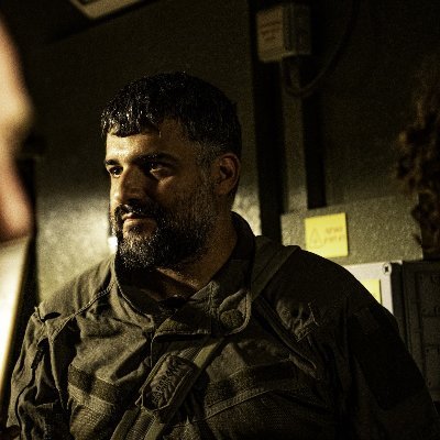 ihawlle's profile picture. בעיקר קורא, מעט מגיב וכמעט לא מצייץ.
הולך לפילהרמונית וגם מנוי למכבי חיפה 💚
עוקב אחרי כל פיד אפשרי כמעט, משתדל להימנע מפוליטיקה אבל לא בהצלחה יתרה.