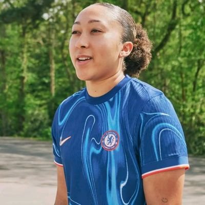 Always think positive cuz negativity will take you nowhere...
Chelsea ⚽️ ⚽️ 💪