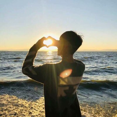 AgusDevrian's profile picture. 