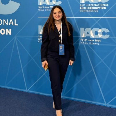 PhD Candidate @AssasUniversite @AfriThucy I Alumna @SorbonneParis1 @HagueAcademy I Lawyer I Intl Law and Cyberspace I Cyber Juris I Editor @yarininkulturu