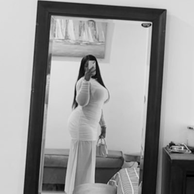 mszaraah's profile picture. God’s favorite girl🩷