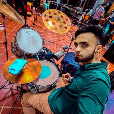 Drummer - Percusionista 🥁🎶 Photographer 📸 Filmmaker 🚁 Piloto de Drones 📽®🎞️🎙️MeloManOh🎧#villahitfilms #harolandrums
