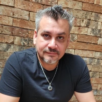 salfredogonzal_'s profile picture. Christian, coder, musician, radical and a little bit crazy